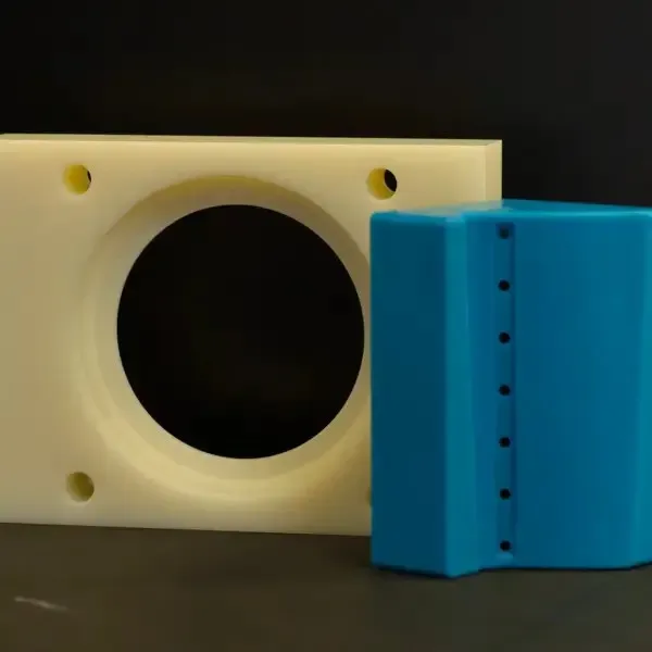 Matière plastique à Nouvoitou